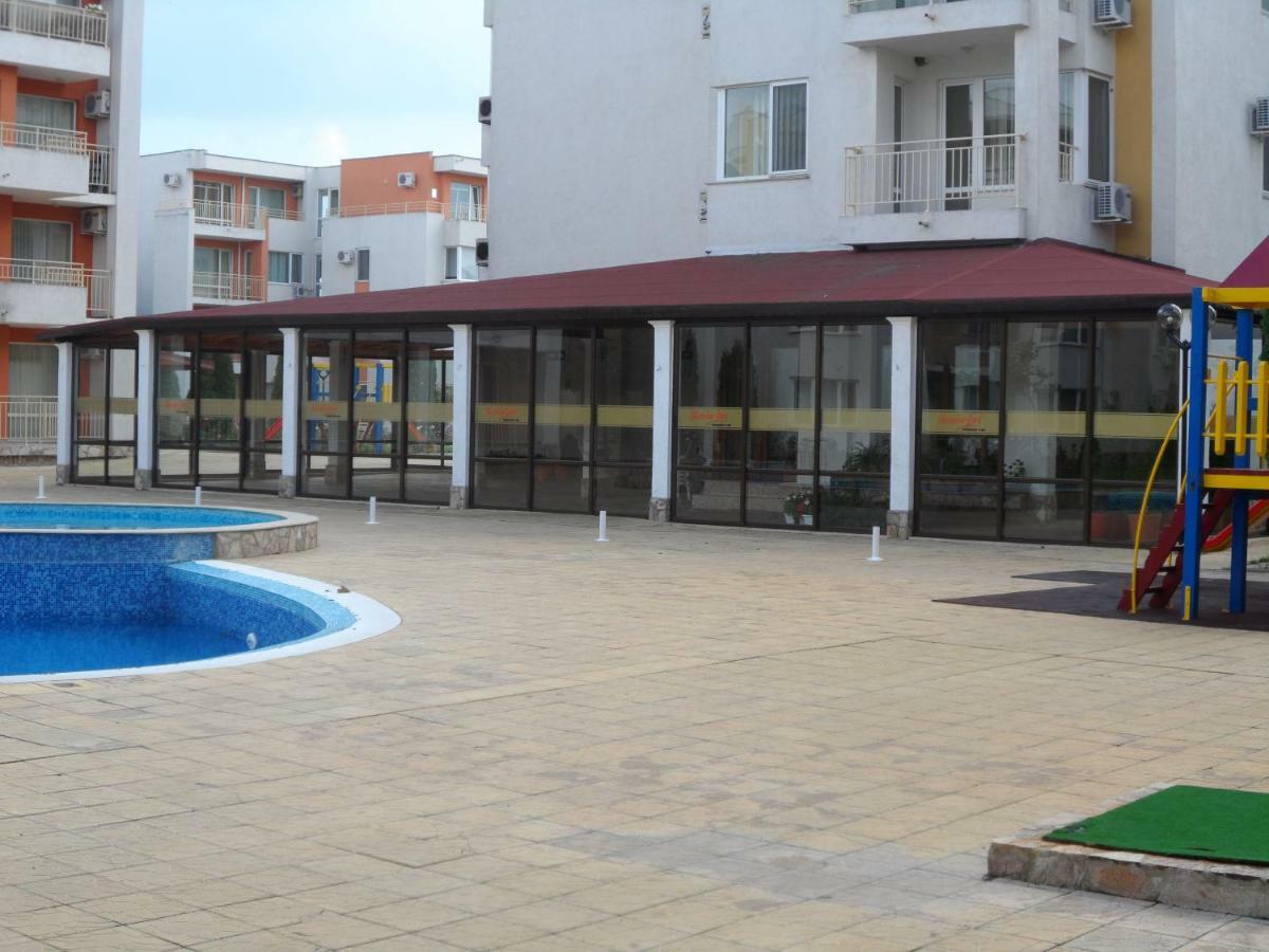Студия Несебър Форт Клуб Sunny Beach Esterno foto